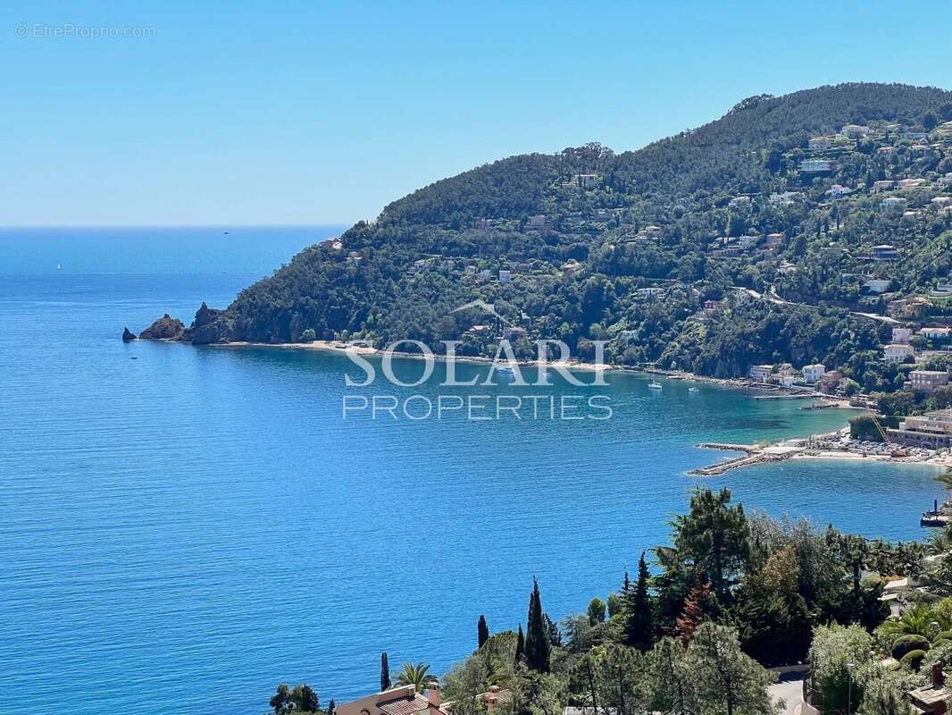 Maison à THEOULE-SUR-MER