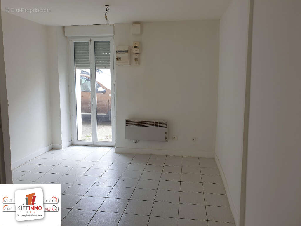 Maison à JOUE-SUR-ERDRE