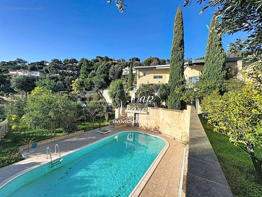 Maison à RAYOL-CANADEL-SUR-MER