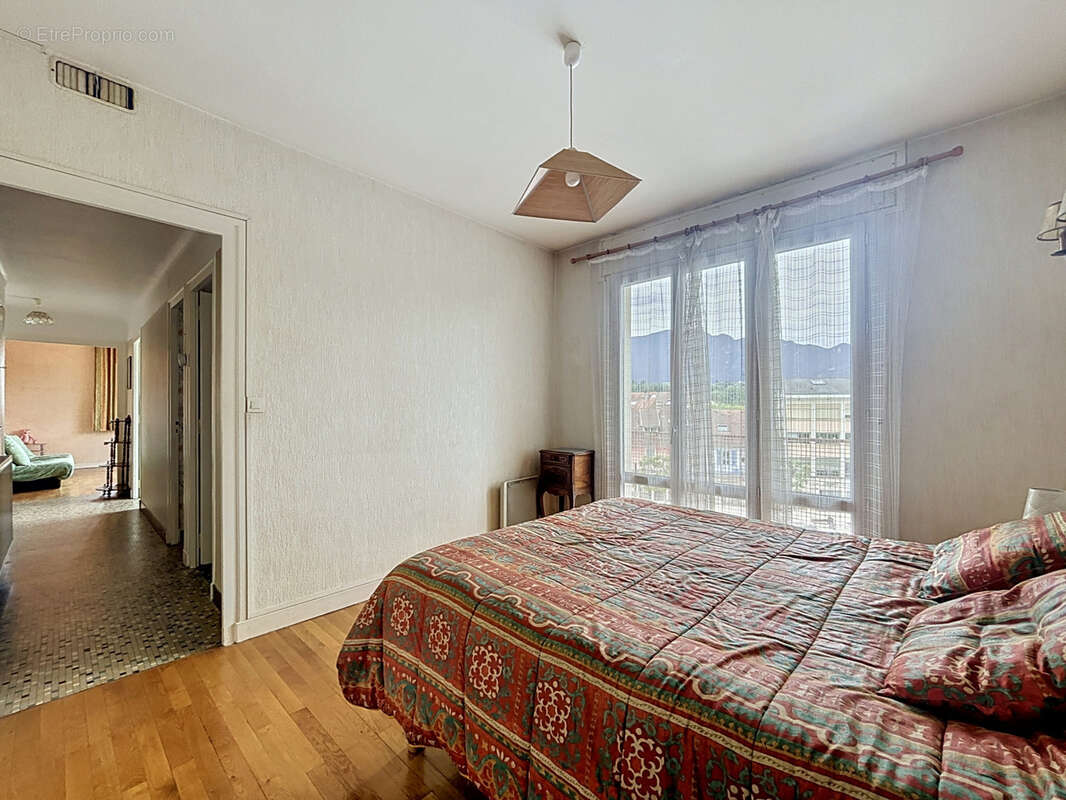Appartement à AIX-LES-BAINS