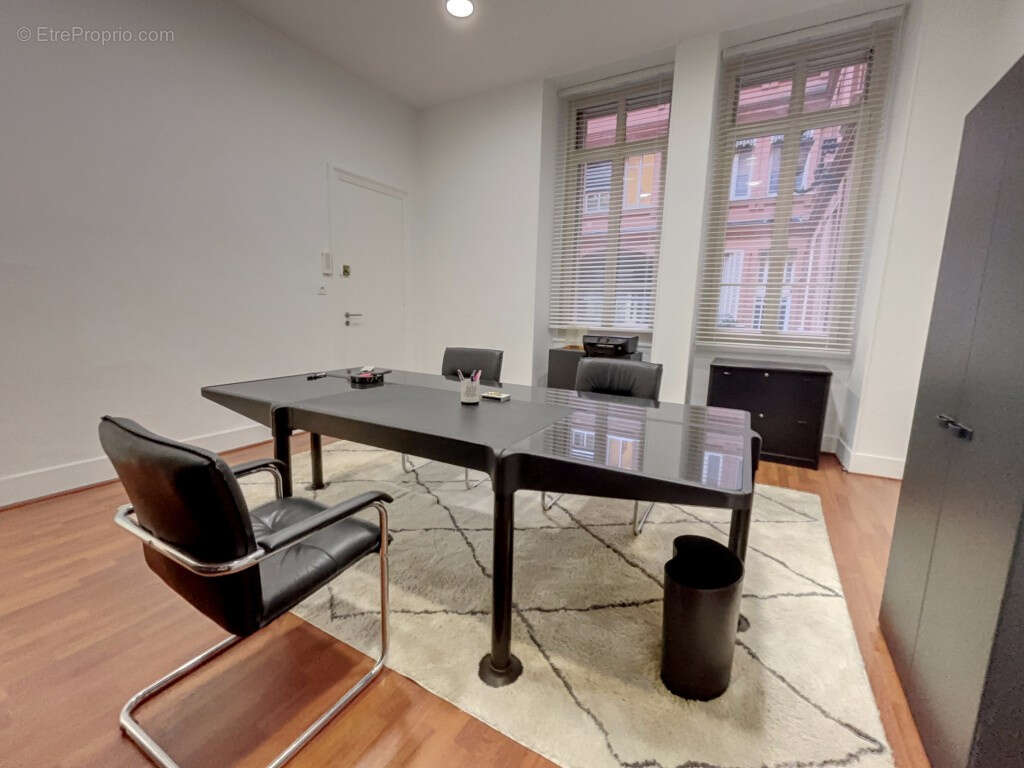 TOULOUSE   JEANNE D’ARC / BD DE STRASBOURG local commercial ou professionnel 80 m2 - photo 7