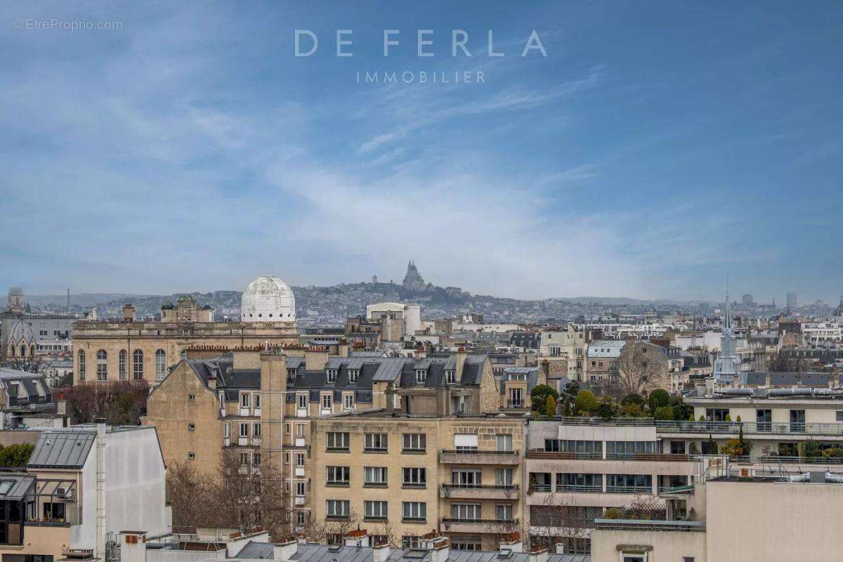 Appartement à PARIS-14E