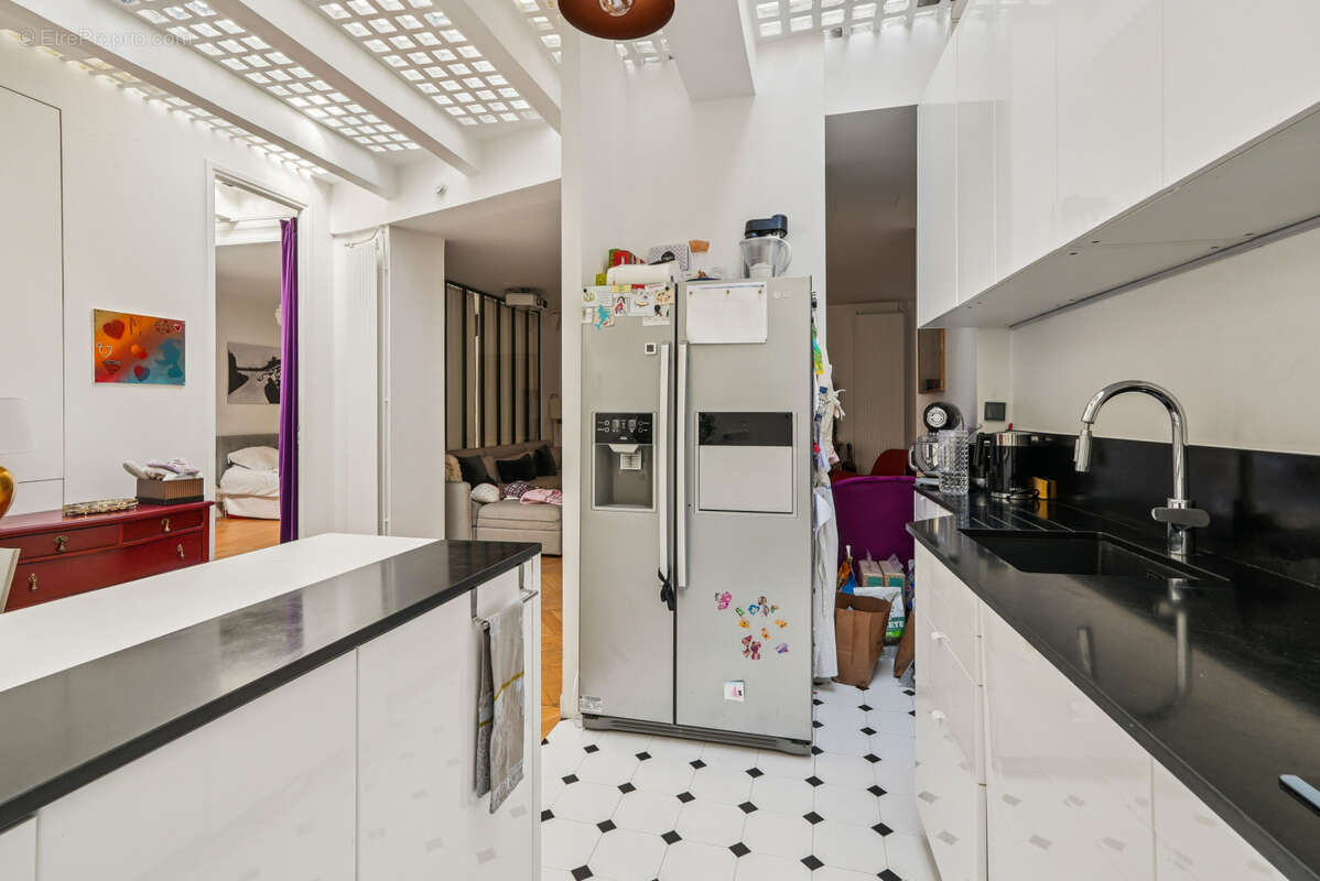 Appartement à PARIS-17E