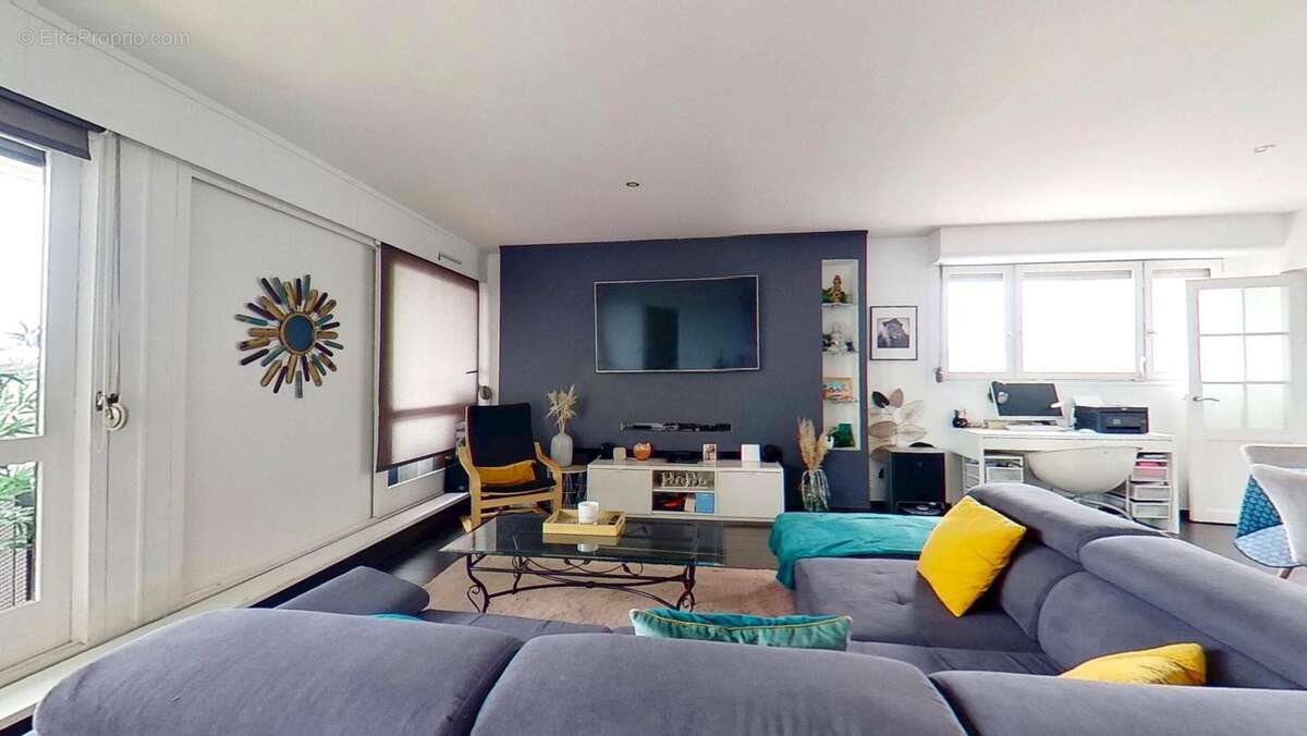 Appartement à RILLIEUX-LA-PAPE