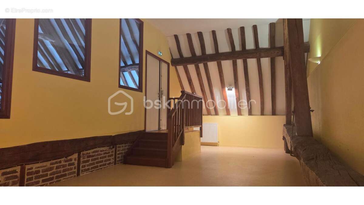 Maison à INCARVILLE
