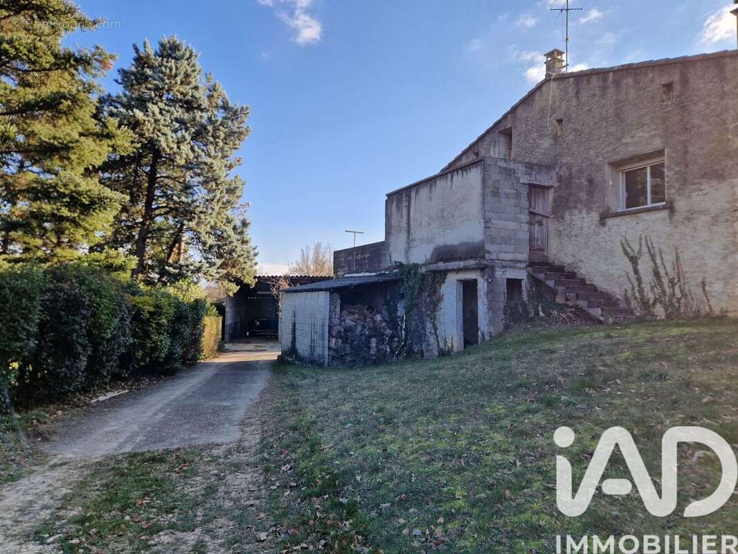 Photo 5 - Maison à GRANE