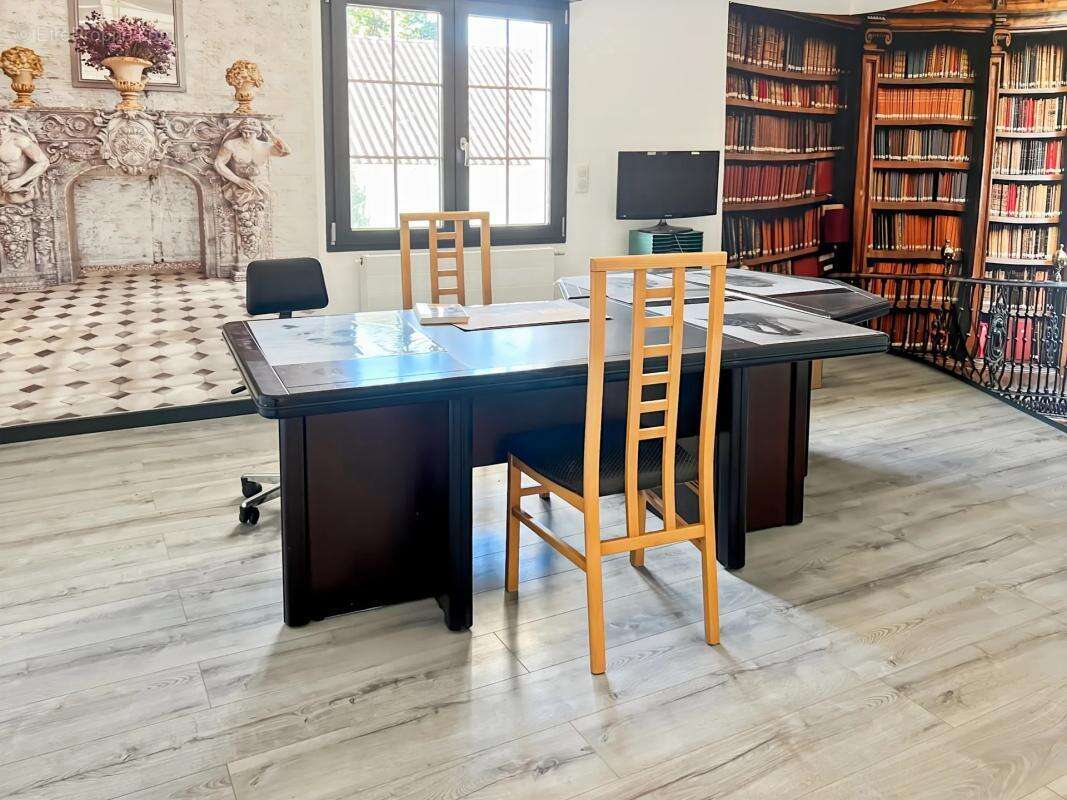 Maison à SAINT-SYLVESTRE-PRAGOULIN