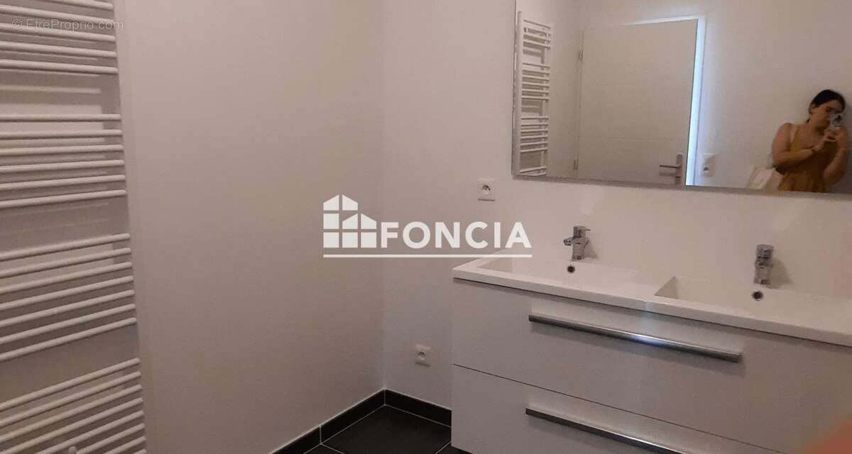 Appartement à SAINT-JULIEN-EN-GENEVOIS