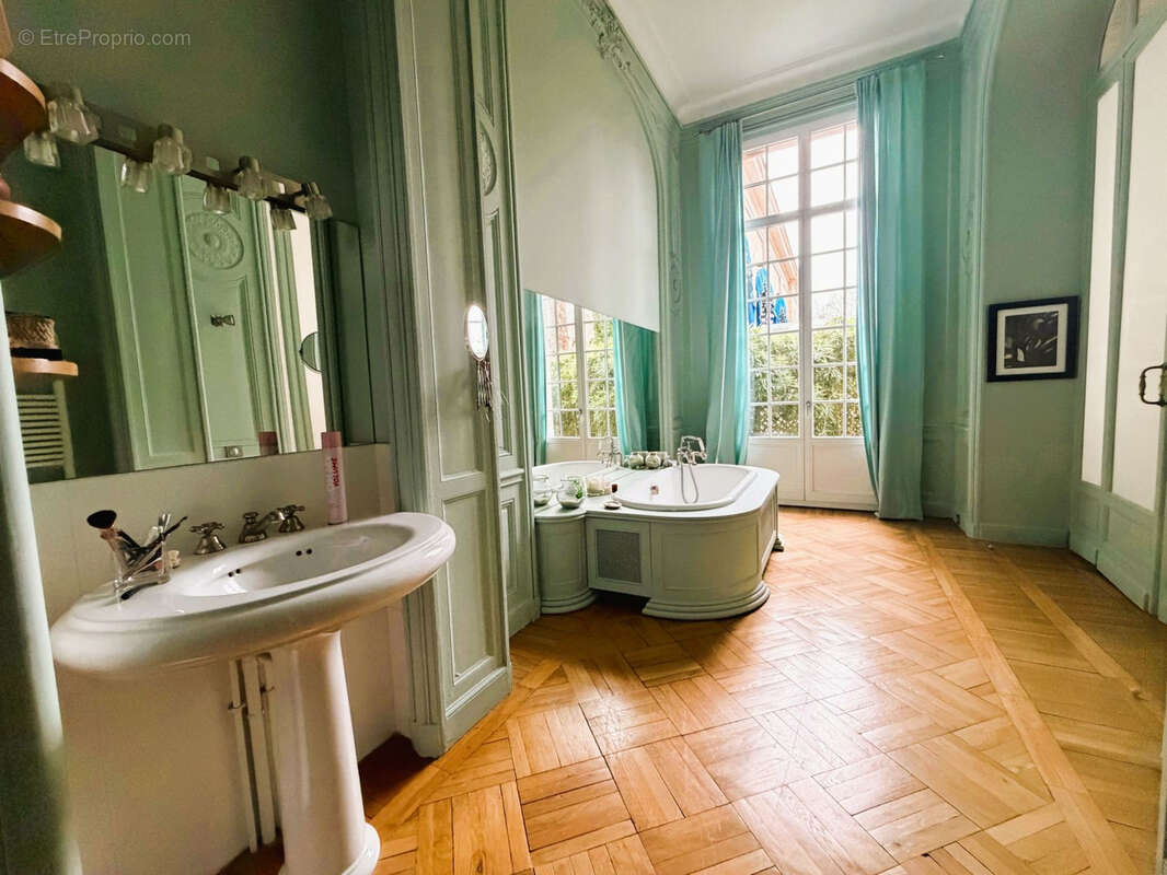 Appartement à VICHY