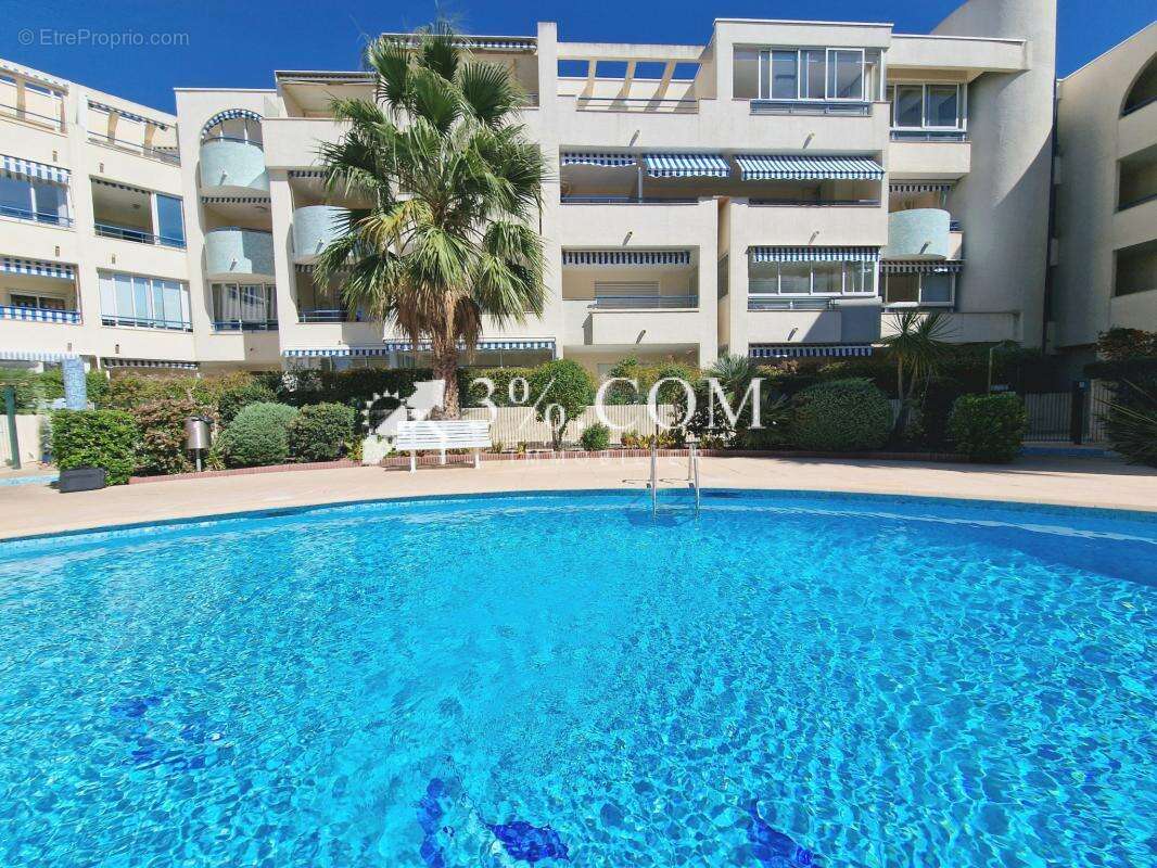 Appartement à SAINT-RAPHAEL