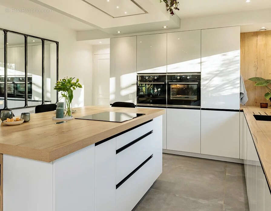 Terrain à SALLEBOEUF