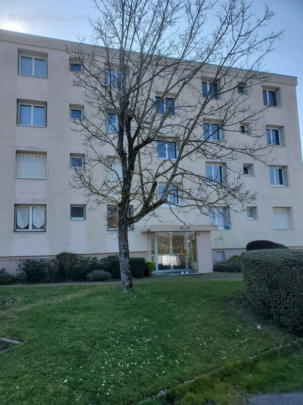 Appartement à DECIZE