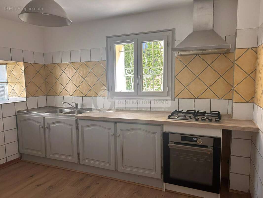 Maison de village T3 à Fontvieille - photo 4