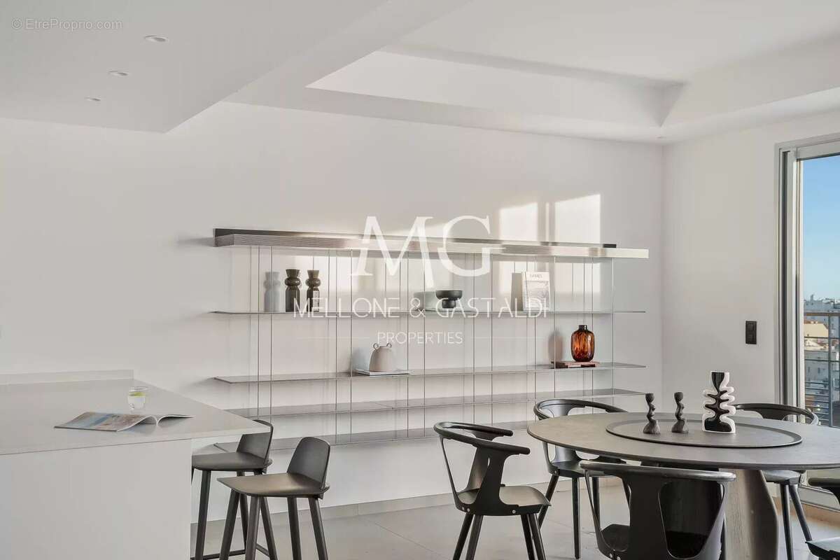 Cannes centre – penthouse d’exception – roof top – vue mer panoramique – 117 m² – 2 parkings - photo 47