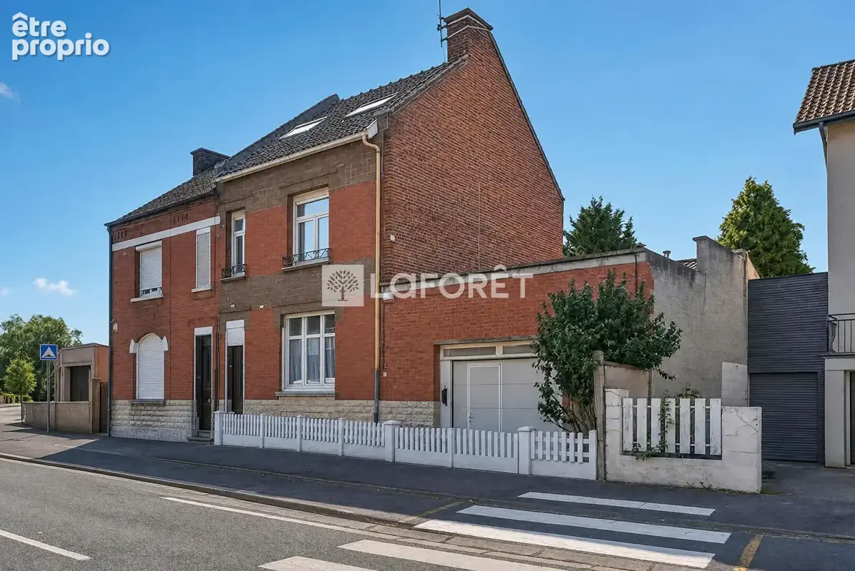 DEJA VENDU PAR LAFORET DOUAI - Maison sur 800 m² sur Lambres Lez Douai - photo 3
