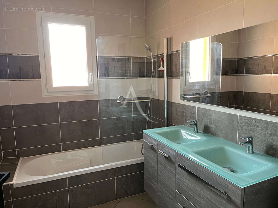 Maison à SAINT-MATHURIN