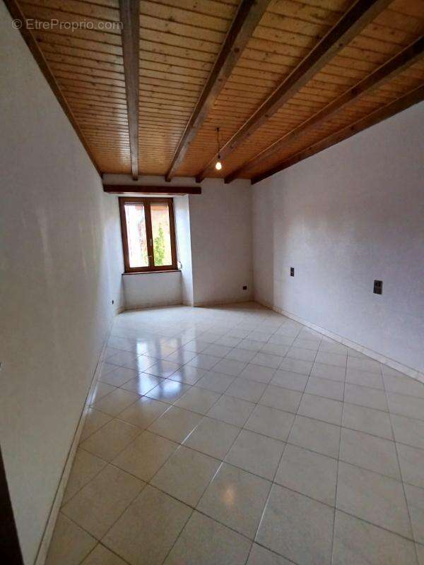 Maison à CHASSEY-LES-MONTBOZON