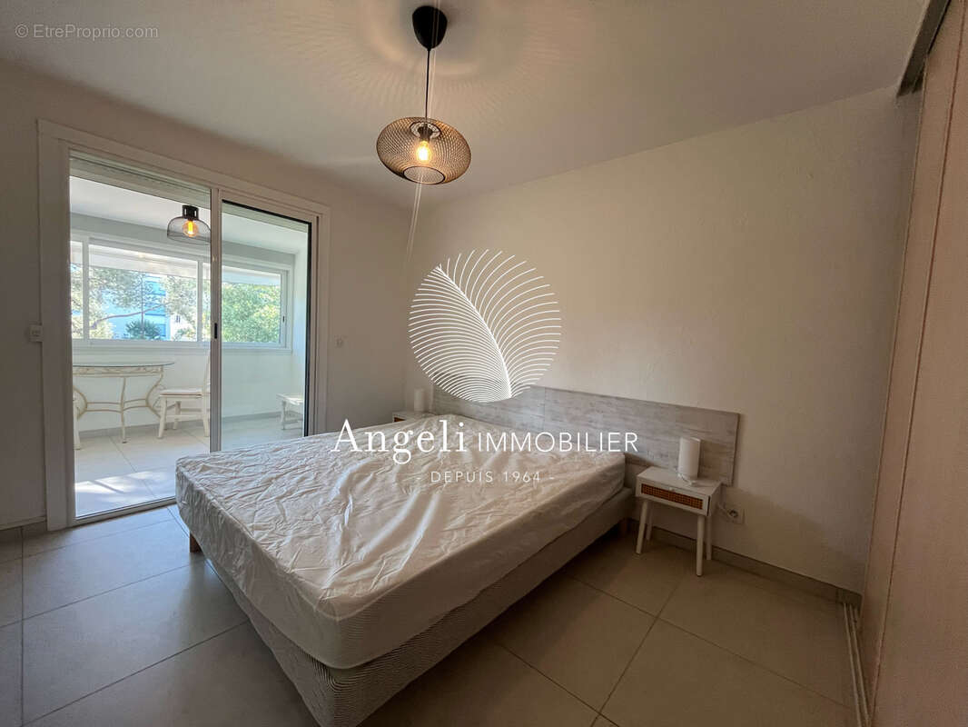 Appartement à FREJUS