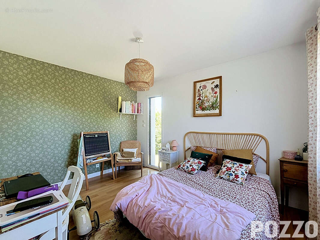 A vendre pavillon recent de 7 pieces a vire normandie (14) - photo 7