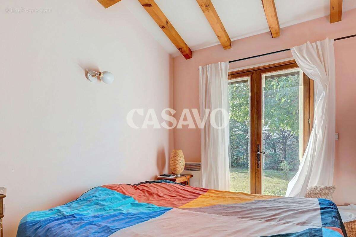 Vente Maison 5 pièces de 136m² - 13200 Arles - photo 16