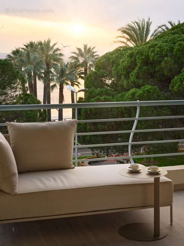 Appartement à CANNES