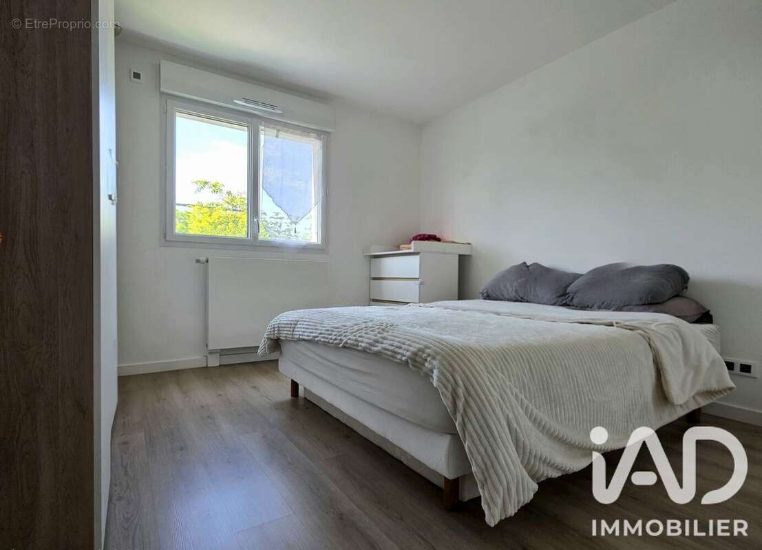 Photo 5 - Appartement à AVRILLE