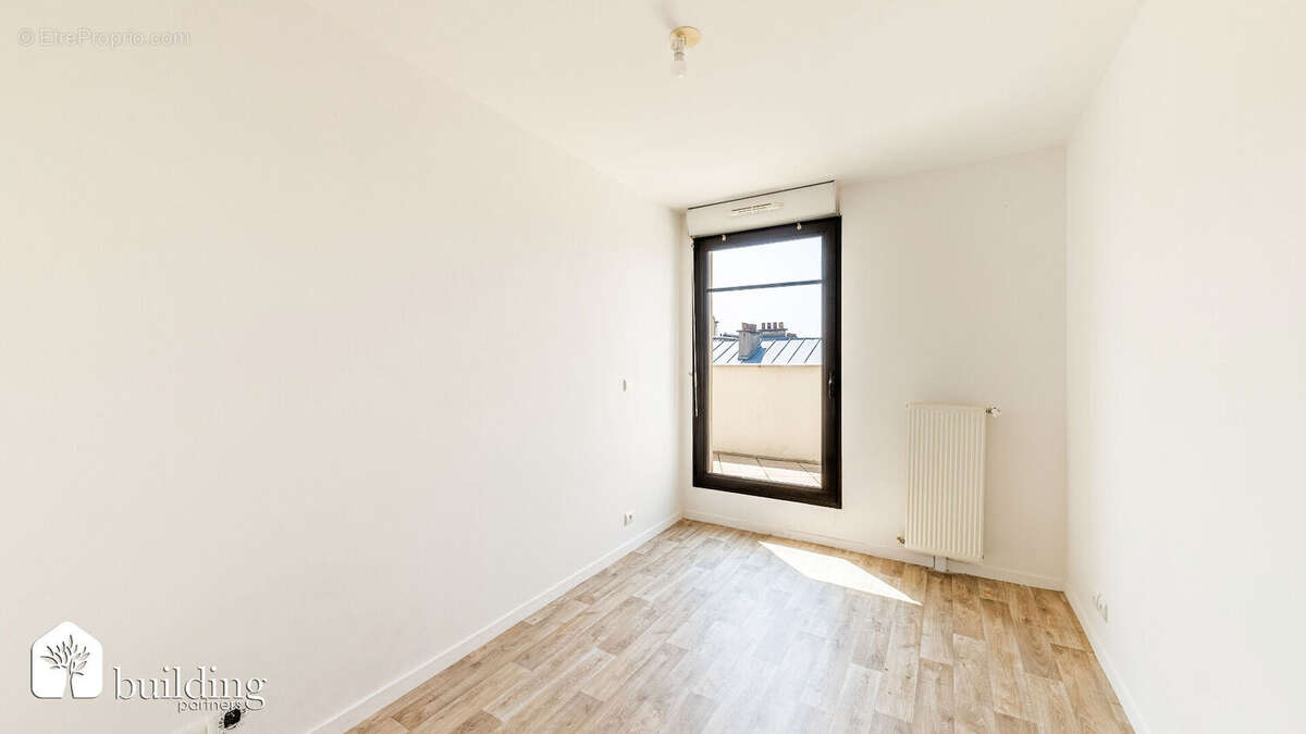 A vendre - Levallois-Perret Edouard Vaillant - Appartement familial en duplex 5 pièces de 111,24 m² avec terrasses de 11.50m² - photo 10