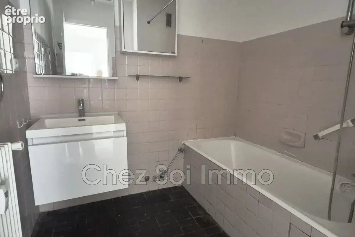 Appartement 59 m² à Nice  - photo 6