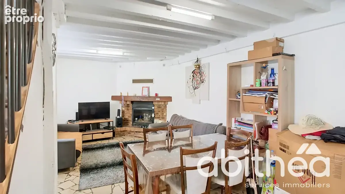 Appartement à SAINTE-SAVINE