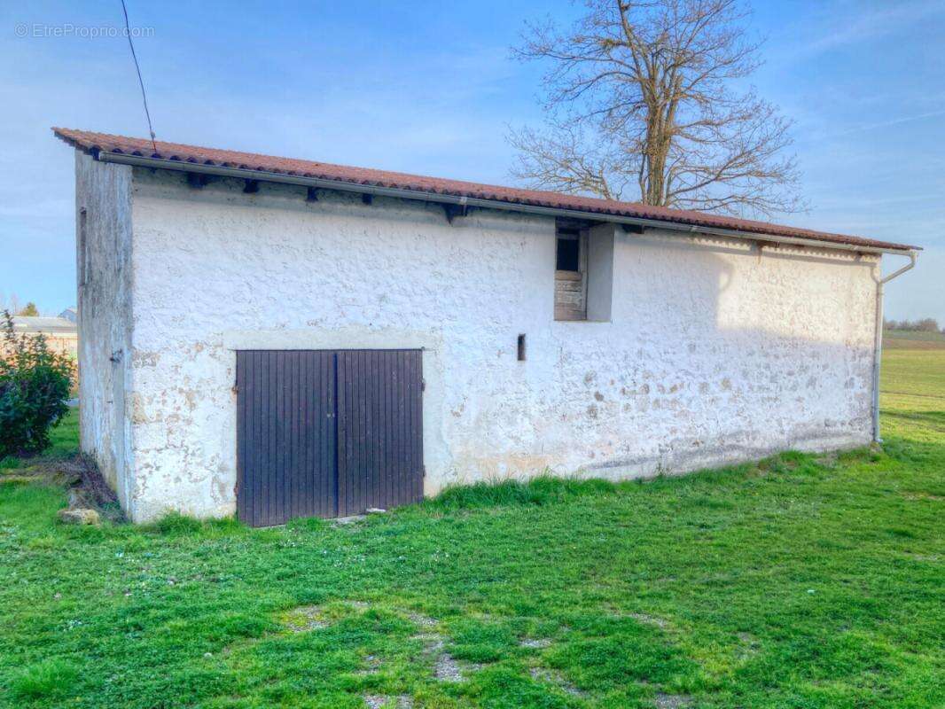 Maison à LAVARDAC