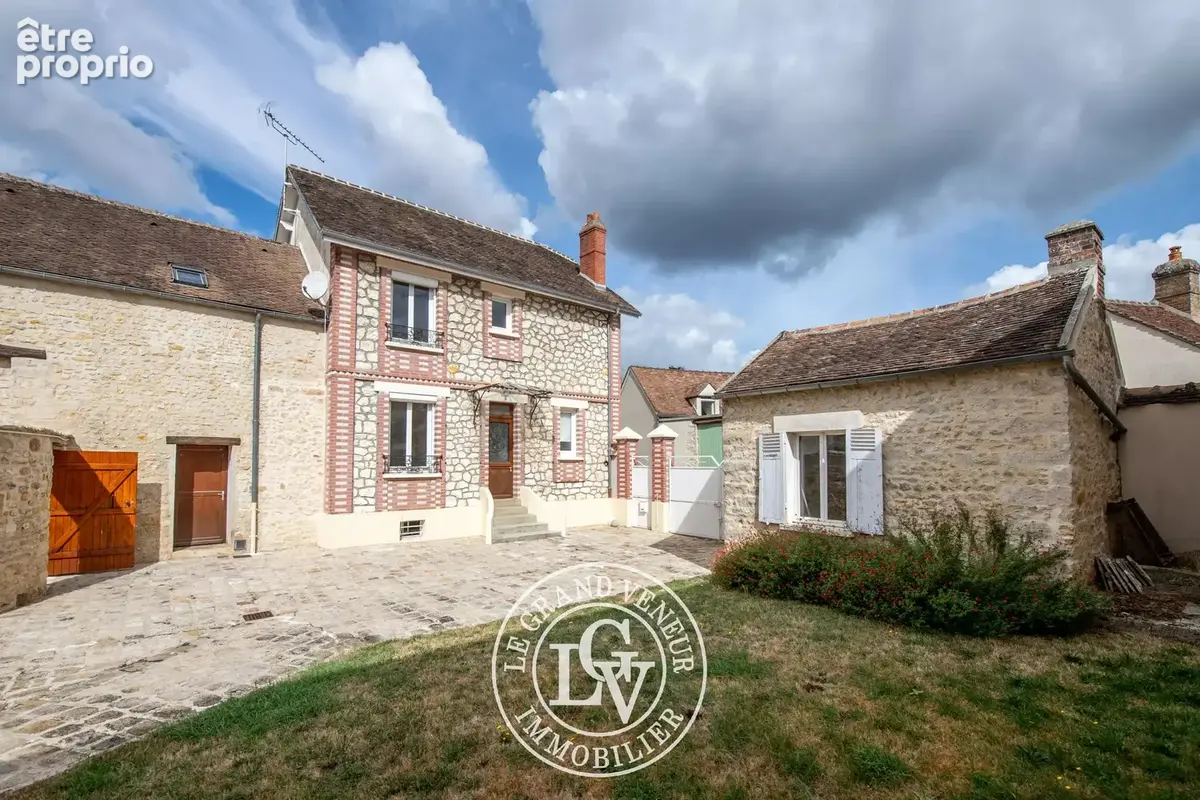 Proche fontainebleau - propriété de caractère avec piscine et maison de gardien sur un beau terrain de 5 500 m² - photo 26