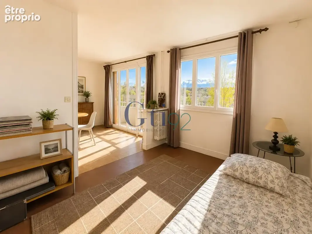 Apprtement traversant tres lumineux avec vue degagee - photo 3
