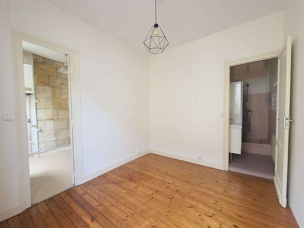 Appartement à BORDEAUX