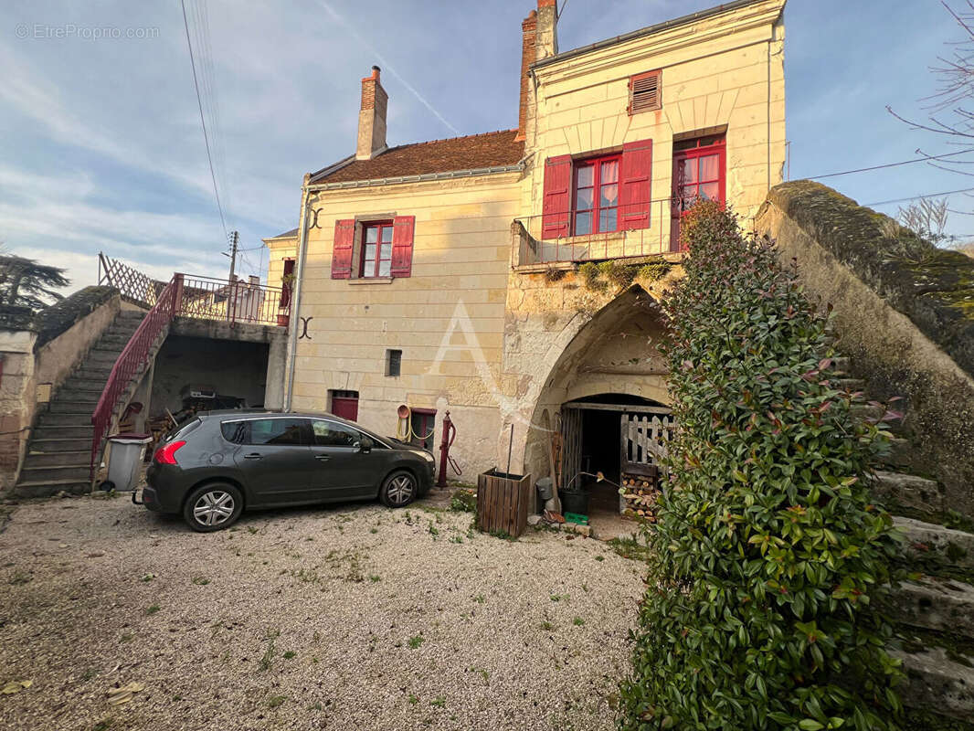 Maison à MONTRICHARD