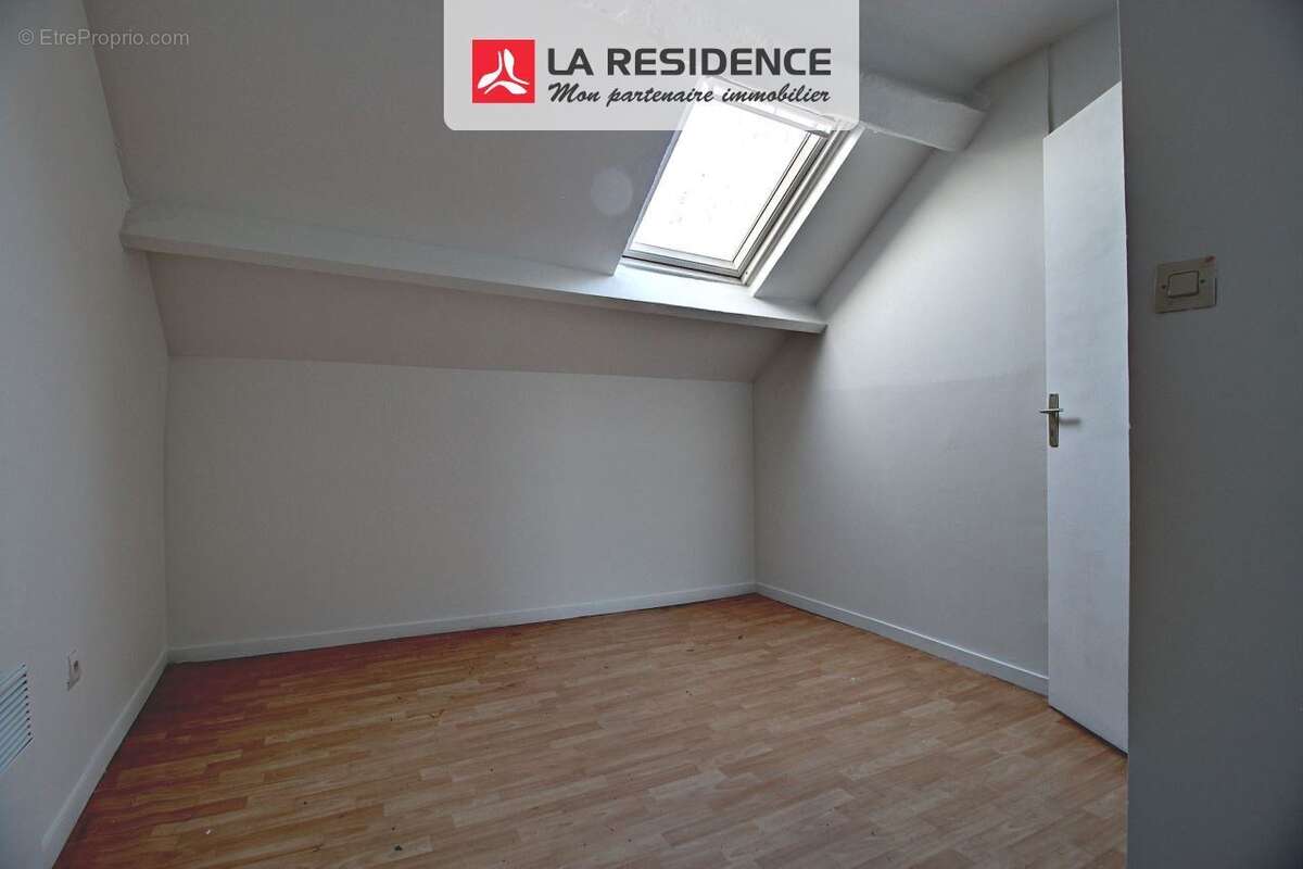 Maison 71 m² à Saint-Etienne-Du-Rouvray  - photo 5