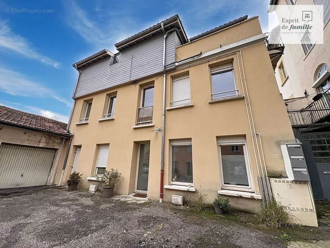 Appartement à LYON-3E