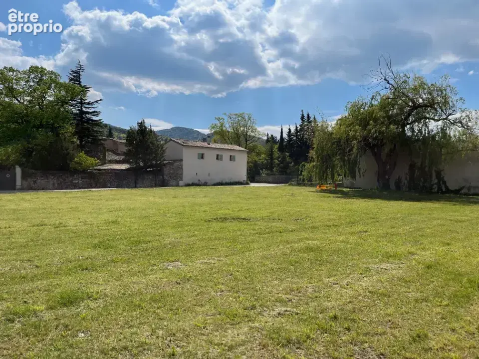 Terrain 500 m² à Le Poet-Laval  - photo 2