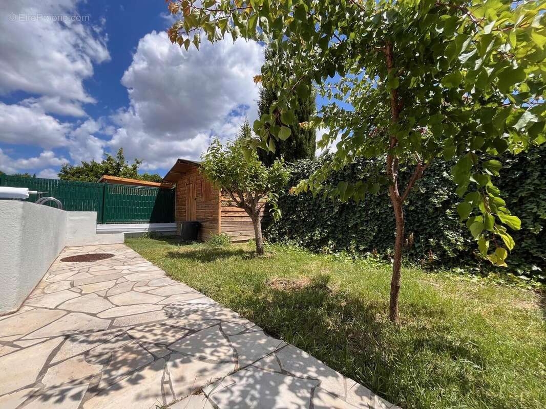   - Maison à TOULOUGES