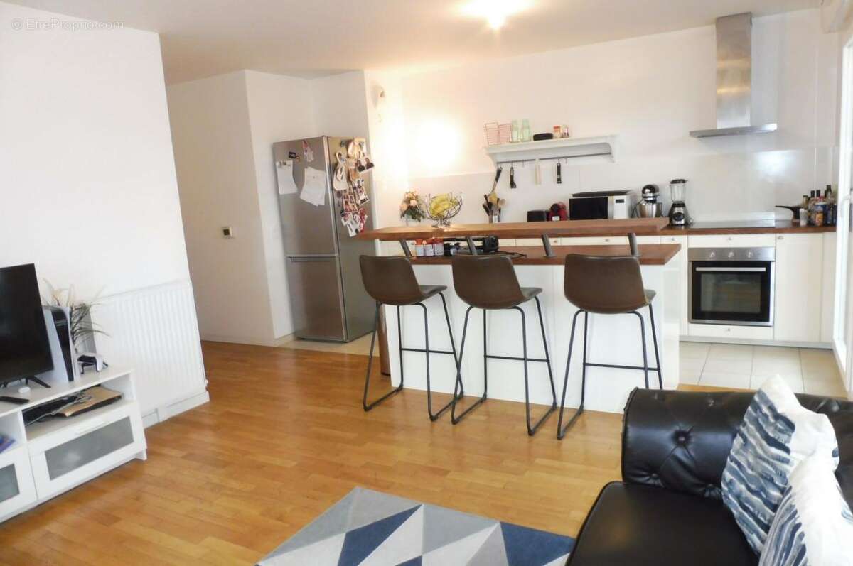 Appartement à COLOMBES