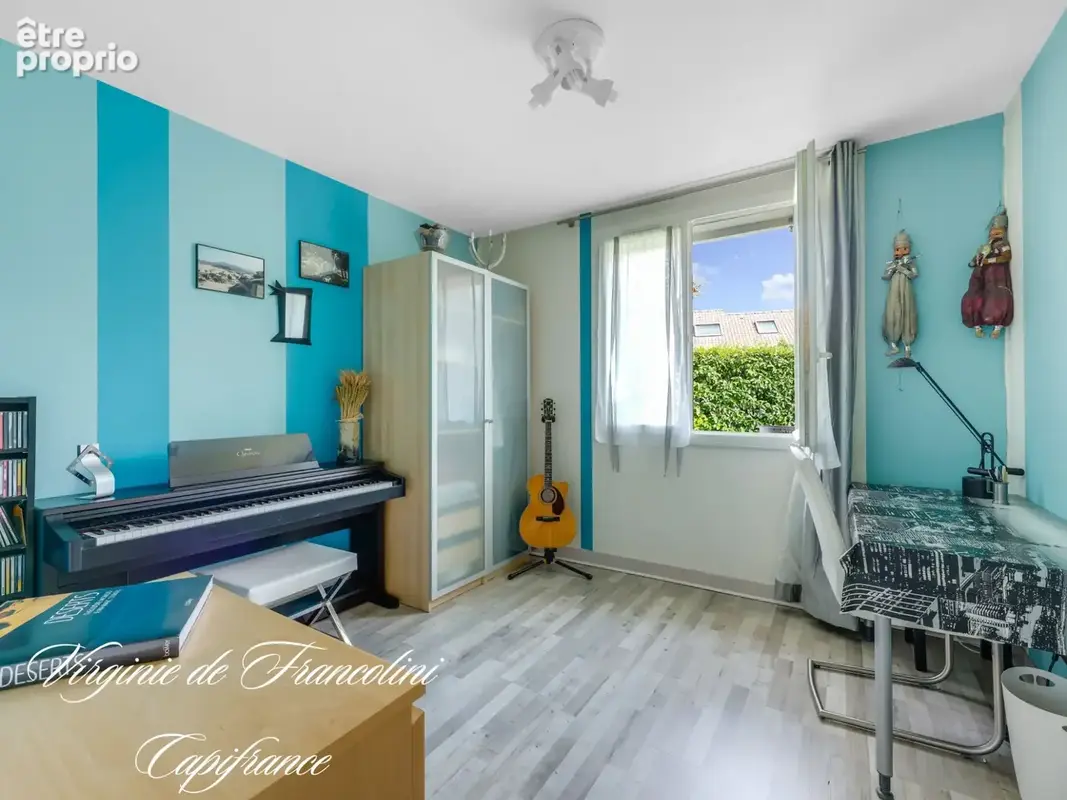 Le Plessis-Trévise-Maison 240 m2 au sol-Parcelle720m2-7 pièces-6 chambres-Luminosité-jardin-terrasse-garage-buanderie - photo 13