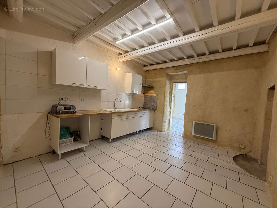 Maison à SAINTE-ANASTASIE