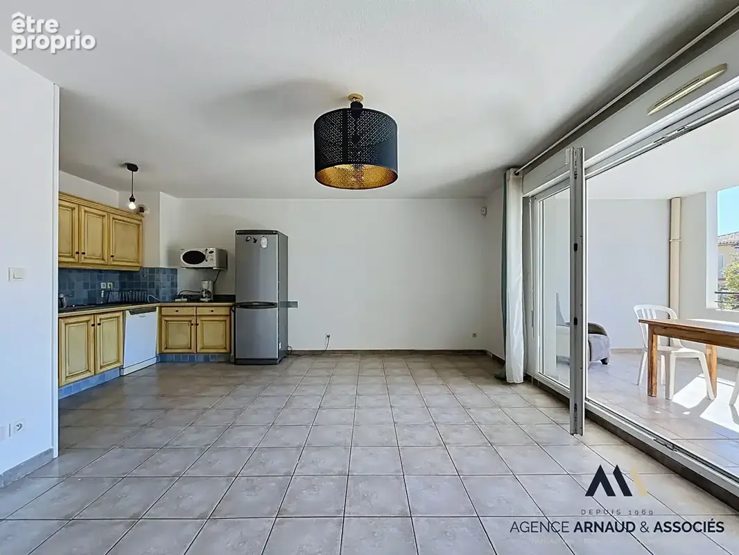 Appartement à SAINT-CYR-SUR-MER
