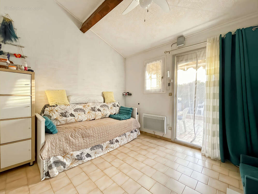 Appartement à SAUSSET-LES-PINS
