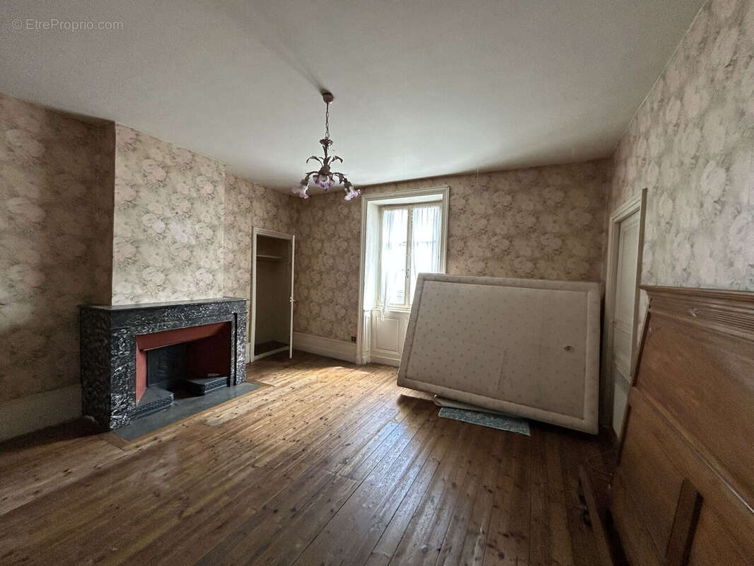 Photo 6 - Maison à SAINT-SYMPHORIEN-DE-LAY