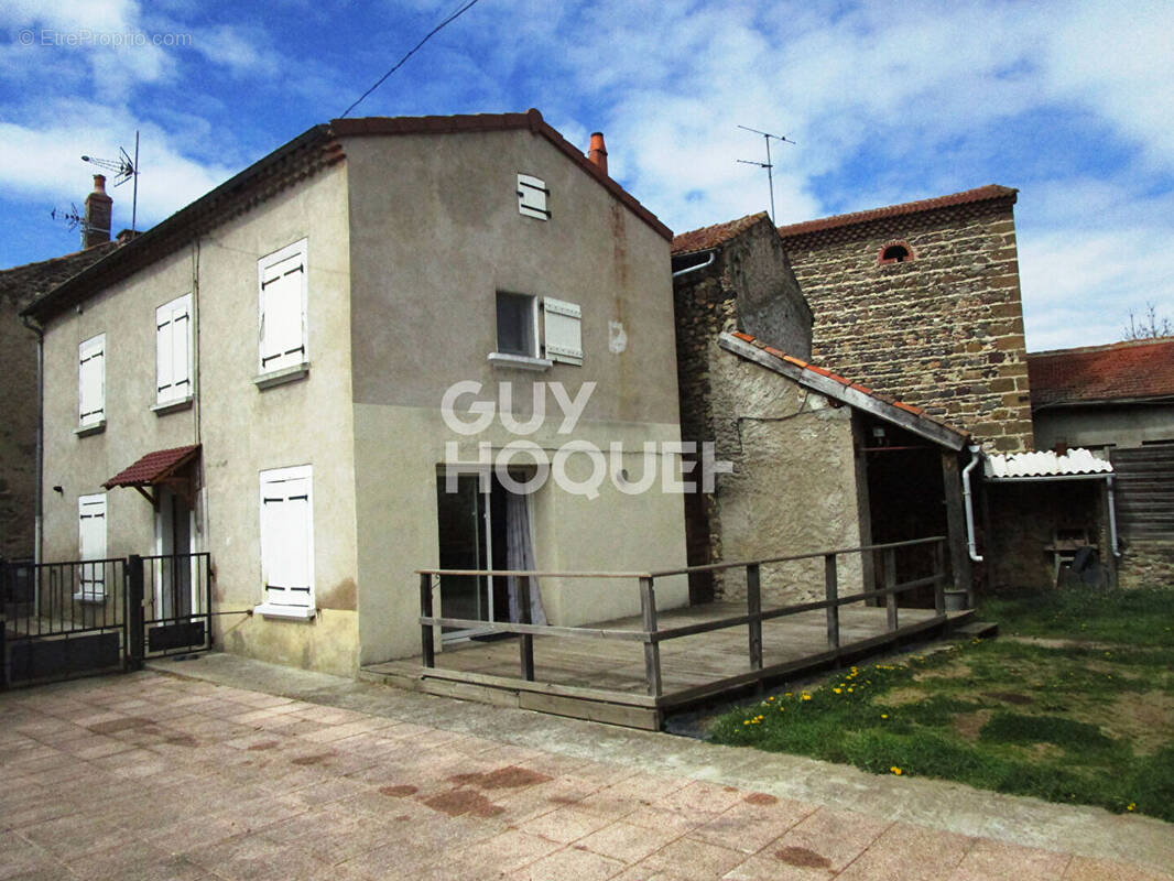 Maison à MAZEYRAT-D'ALLIER