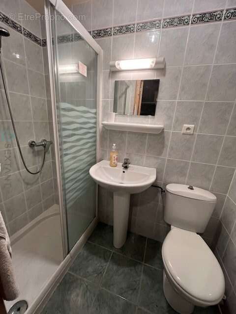 Maison à LE LARDIN-SAINT-LAZARE