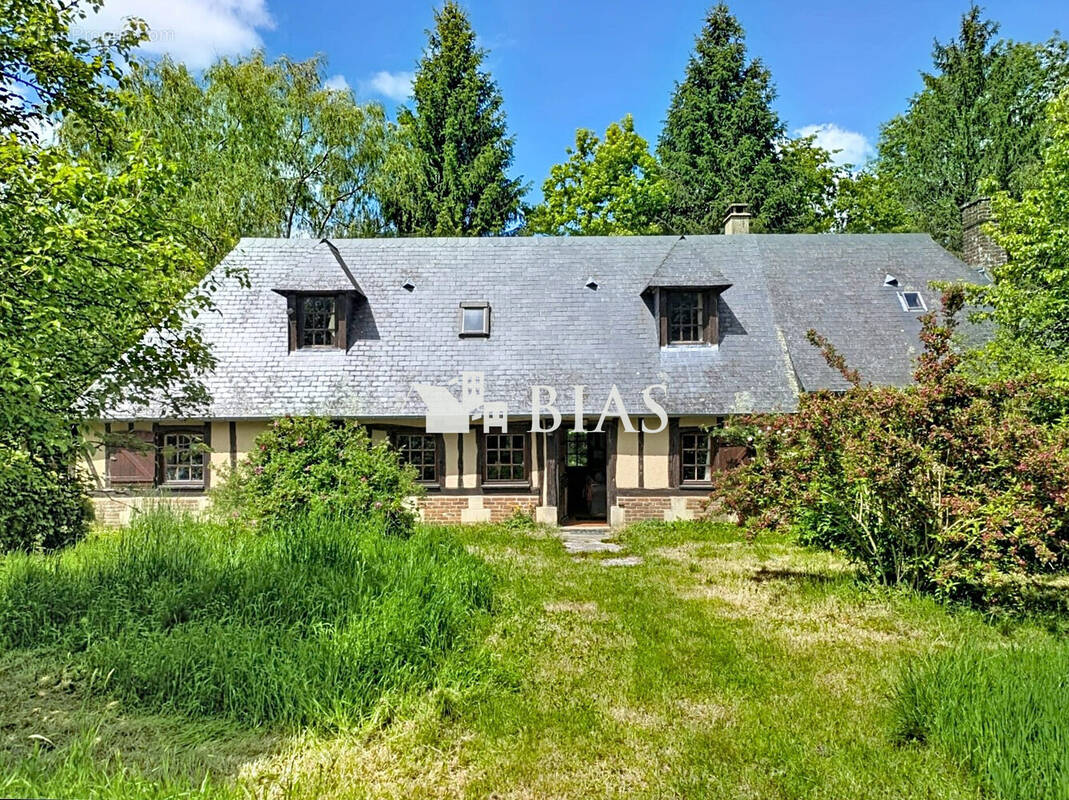 Maison à SAINT-DENIS-DES-MONTS