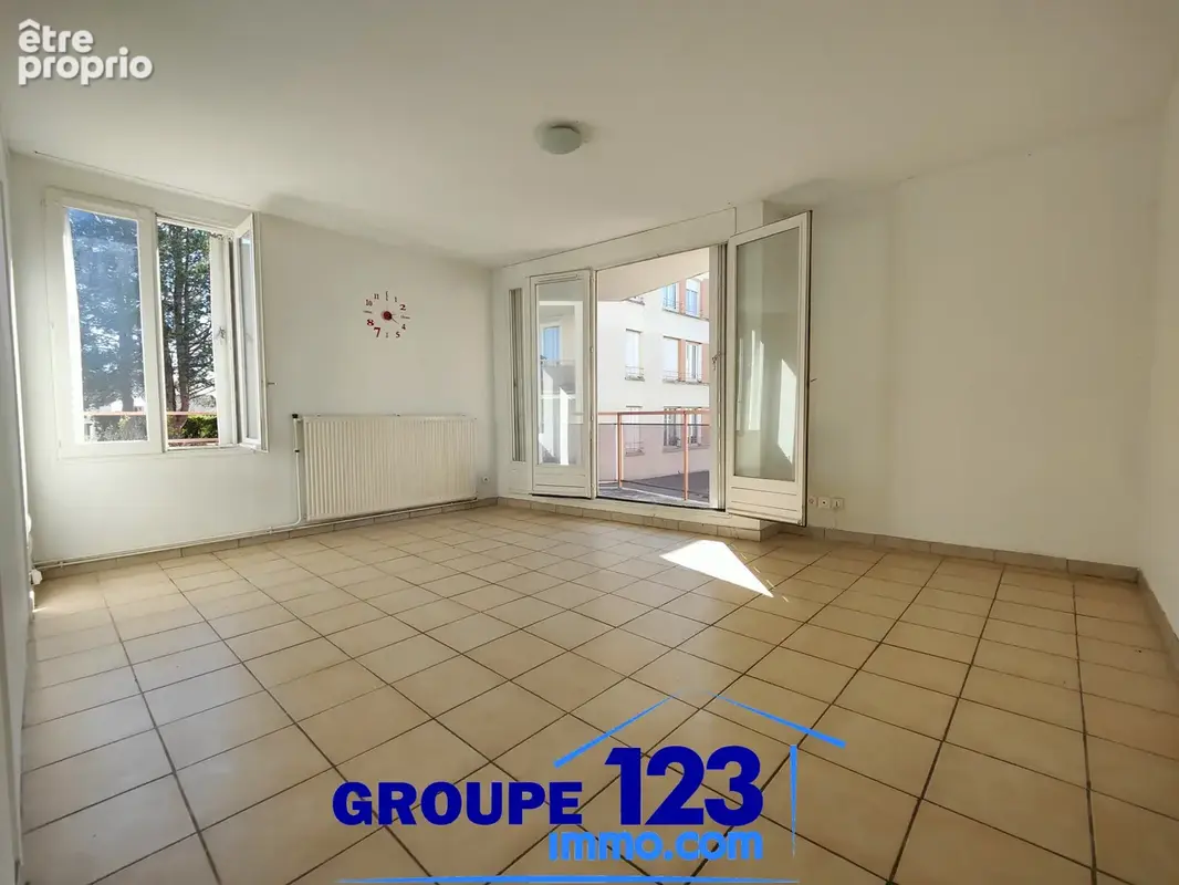 Migennes : un appartement en rez-de-chaussée avec loggia, pour vivre ou investir - photo 2