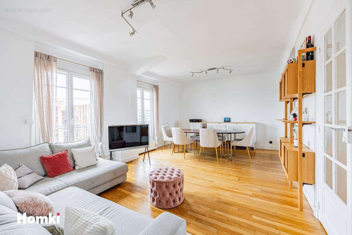 Appartement à LEVALLOIS-PERRET
