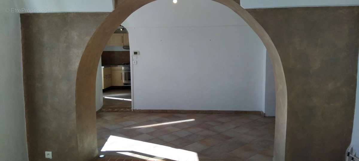 Appartement à MENTON